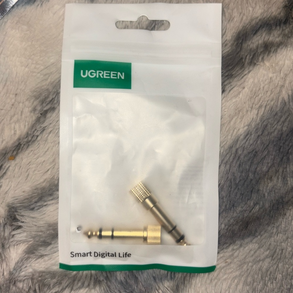 COPY - UGREEN  Audio Adapter. Pack of 2